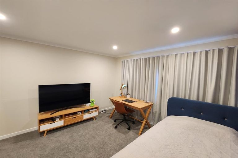 Photo of property in 278a Glenvar Road, Torbay, Auckland, 0630