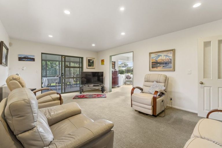 Photo of property in 41 Koromiko Street, Otaki Beach, Otaki, 5512