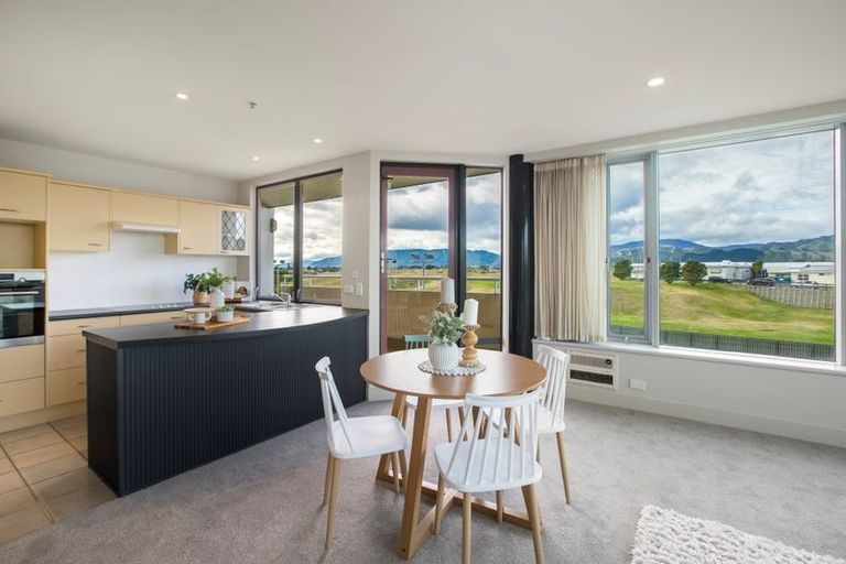 Photo of property in The Links, 378-382 Kapiti Road, Paraparaumu Beach, Paraparaumu, 5032