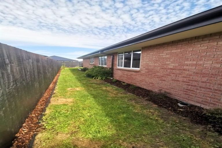 Photo of property in 15 Flint Road, Rolleston, 7614