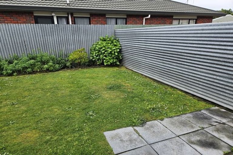 Photo of property in 2 Edwards Place, Terrace End, Palmerston North, 4410