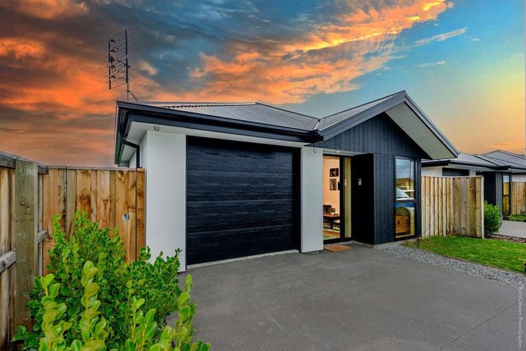 Photo of property in 12 Fairhall Street, Rolleston, 7615