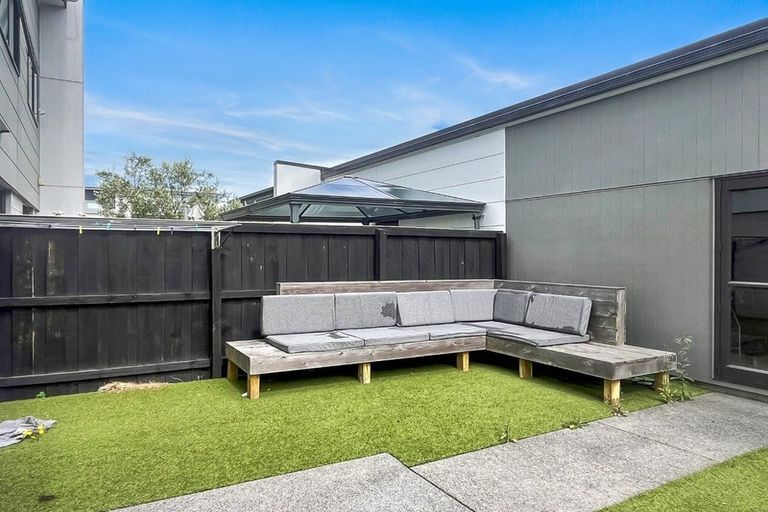 Photo of property in 42 Tippet Crescent, Wigram, Christchurch, 8025