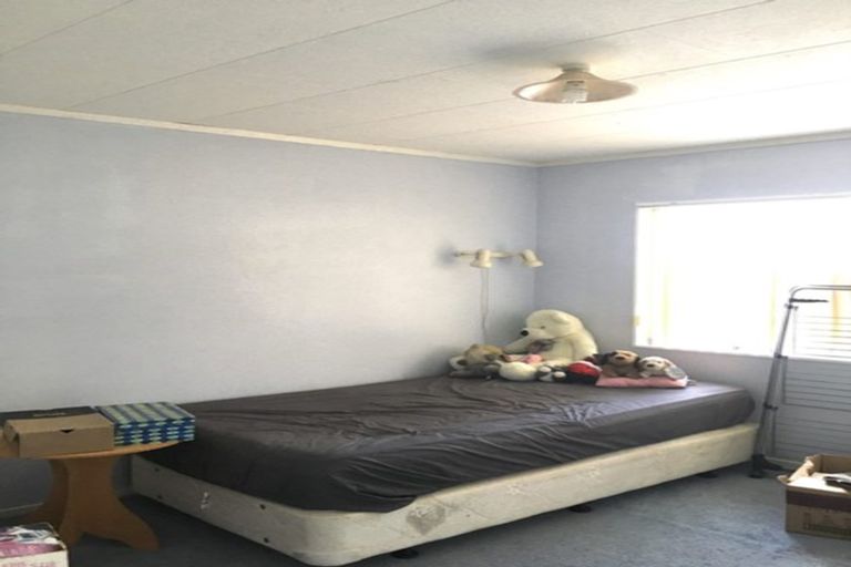 Photo of property in 105 Simpson Road, Ranui, Auckland, 0612