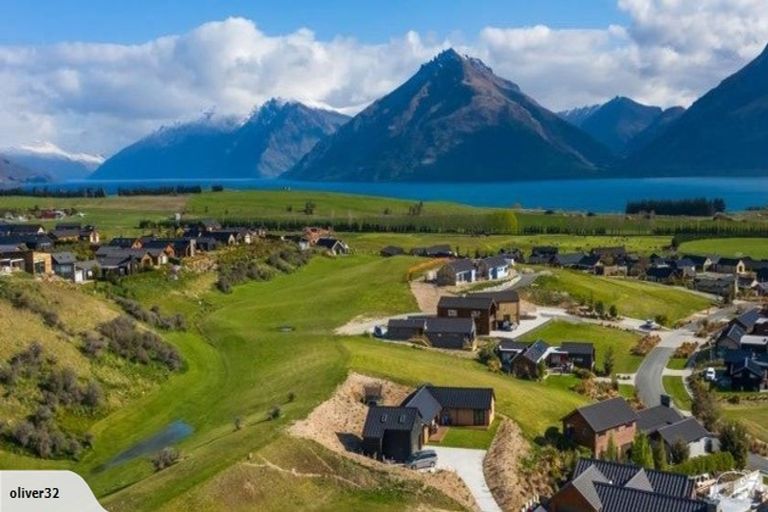 Photo of property in 6a Kinross Lane, Jacks Point, Queenstown, 9371