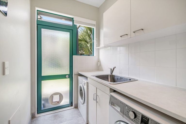 Photo of property in 12 Ascot Way, Orewa, 0931