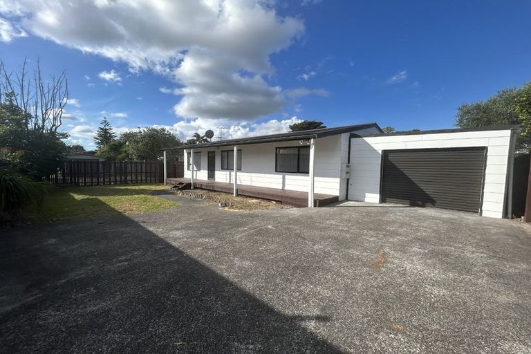 Photo of property in 1/4 Kelvin Road, Papakura, 2110