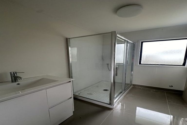 Photo of property in 131 Finlayson Avenue, Clendon Park, Auckland, 2103