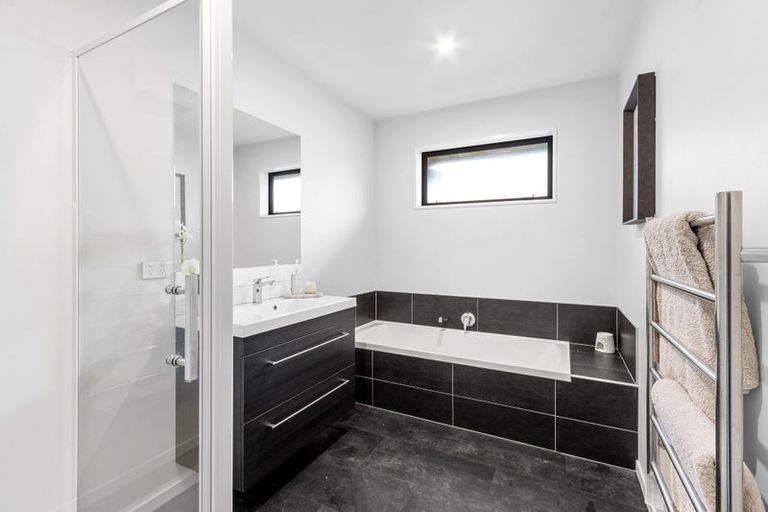 Photo of property in 14 Henrietta Street, Marshland, Christchurch, 8083