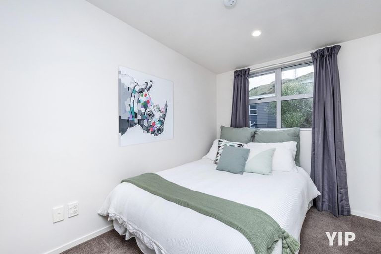 Photo of property in 8 Erlestoke Crescent, Churton Park, Wellington, 6037