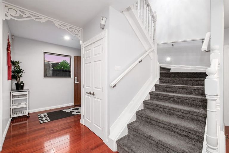 Photo of property in 13a Pomaria Road, Henderson, Auckland, 0610