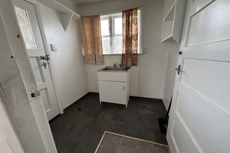 Photo of property in 47 Goldsmith Crescent, Levin, 5510