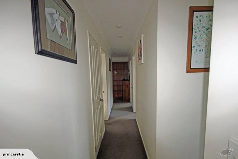 Photo of property in 115 Mandel Mews, Waiwhetu, Lower Hutt, 5010