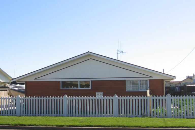 Photo of property in 103 Seabury Avenue, Foxton Beach, Foxton, 4815