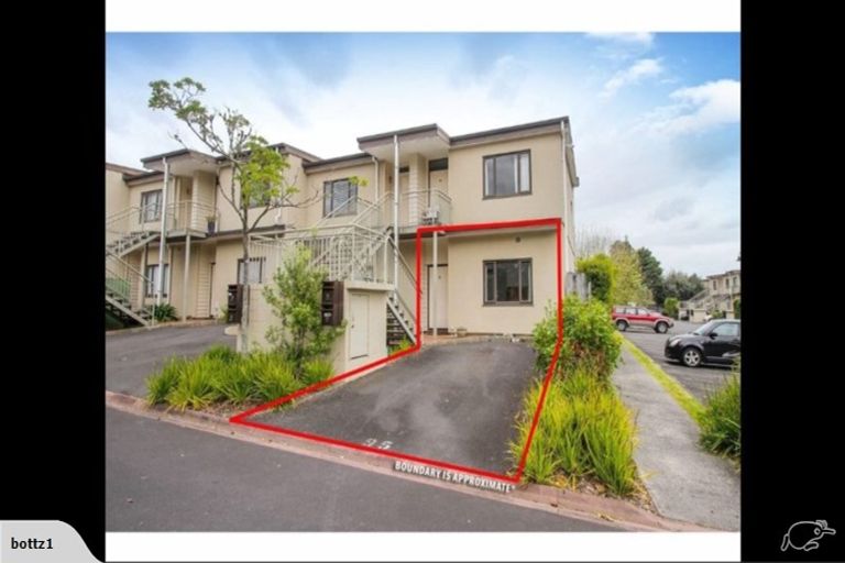 Photo of property in The Grange, 95/92 Bush Road, Albany, Auckland, 0632