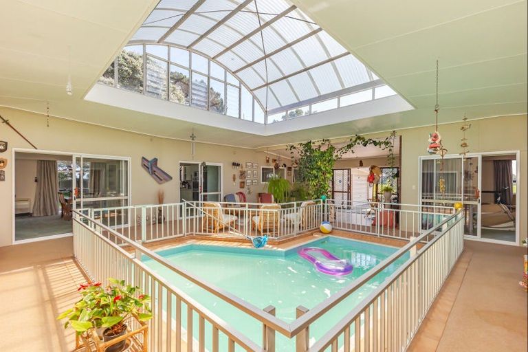 Photo of property in 210 Waitarere Beach Road, Waitarere, Levin, 5574
