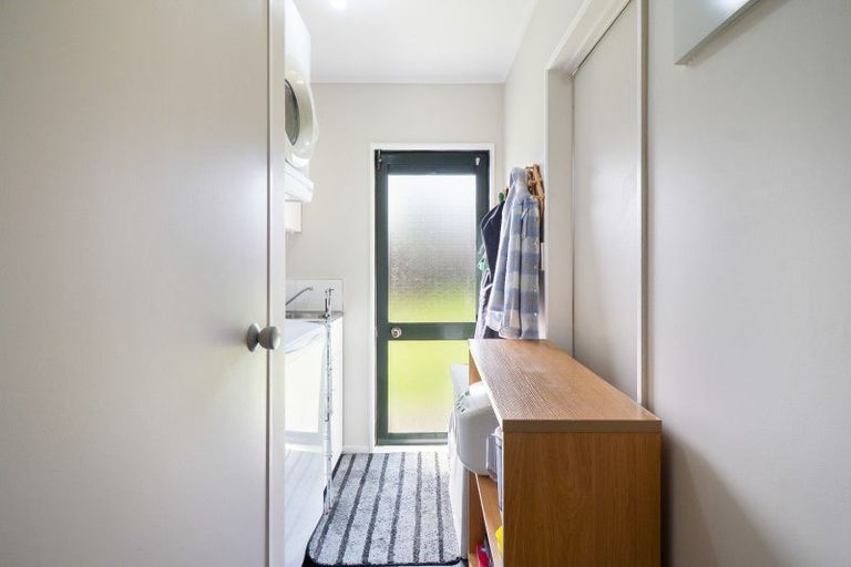 Photo of property in 38 Dahlstrom Grove, Kelvin Grove, Palmerston North, 4414