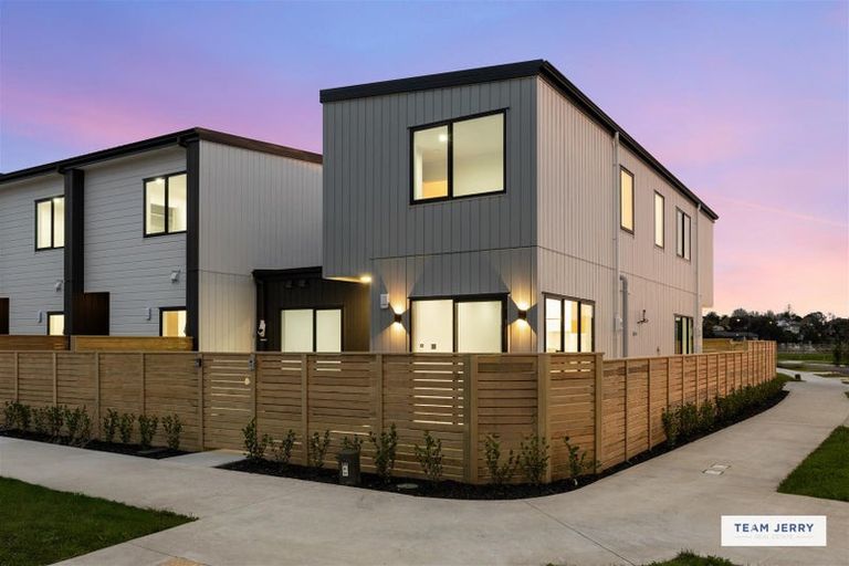 Photo of property in 93 Bellfield Road, Opaheke, Papakura, 2113