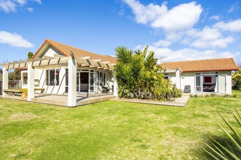 Photo of property in 19r Freeburn Road, Pyes Pa, Tauranga, 3112