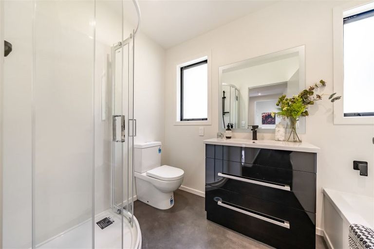 Photo of property in 11 Hastings Grove, Wainuiomata, Lower Hutt, 5014