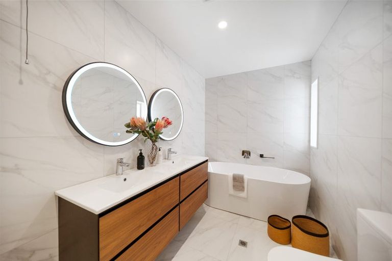 Photo of property in 78 Hayfield Way, Karaka, Papakura, 2113