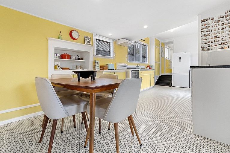 Photo of property in 8 Fyfe Road, Waihi Beach, 3611