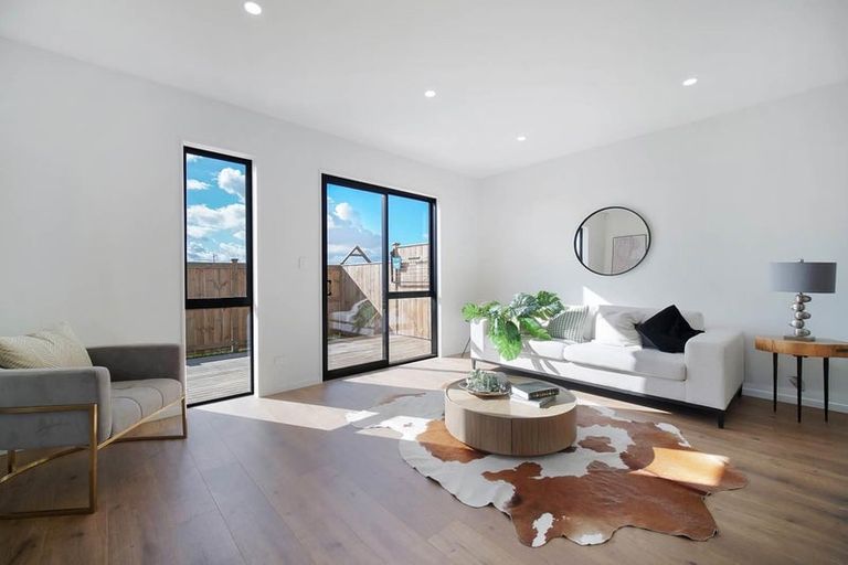 Photo of property in 62 Kaapehu Street, Karaka, 2578