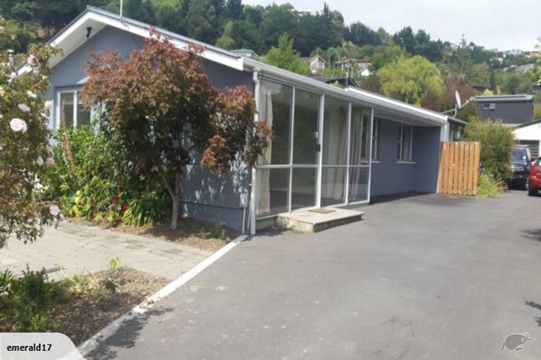 Photo of property in 32 Landsdowne Terrace, Cashmere, Christchurch, 8022