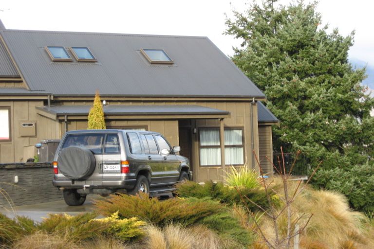 Photo of property in 1 Nugget Knob, Queenstown, 9300