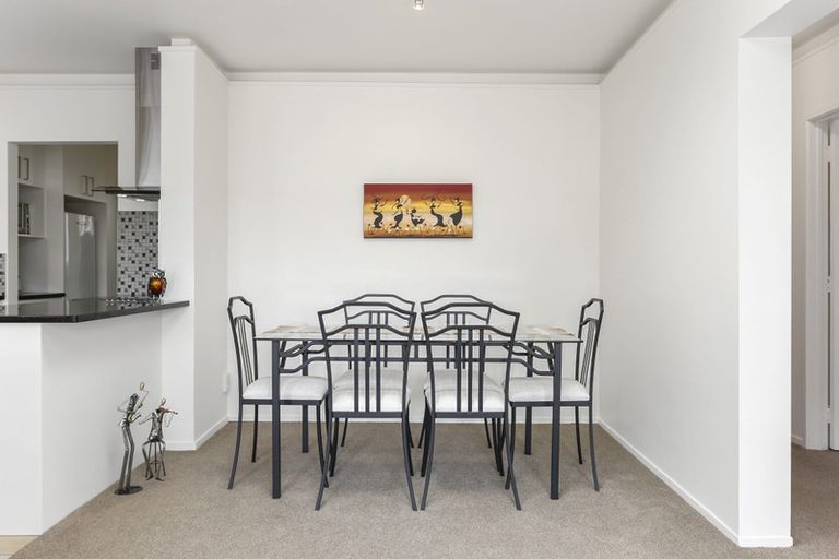 Photo of property in 54 Mayfair Crescent, Mairangi Bay, Auckland, 0630