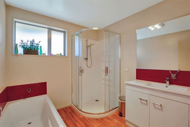 Photo of property in 10 Mahoe Street, Templeton, Christchurch, 8042