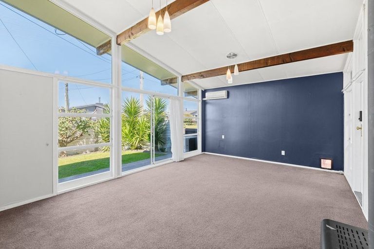Photo of property in 2 Collett Place, Riversdale, Blenheim, 7201