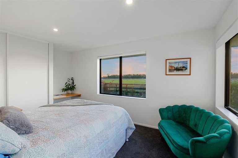 Photo of property in 9 Lancewood Way, Rangiora, 7400