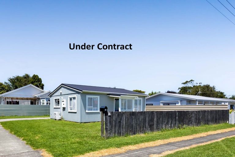 Photo of property in 64 Ketemarae Road, Normanby, Hawera, 4614