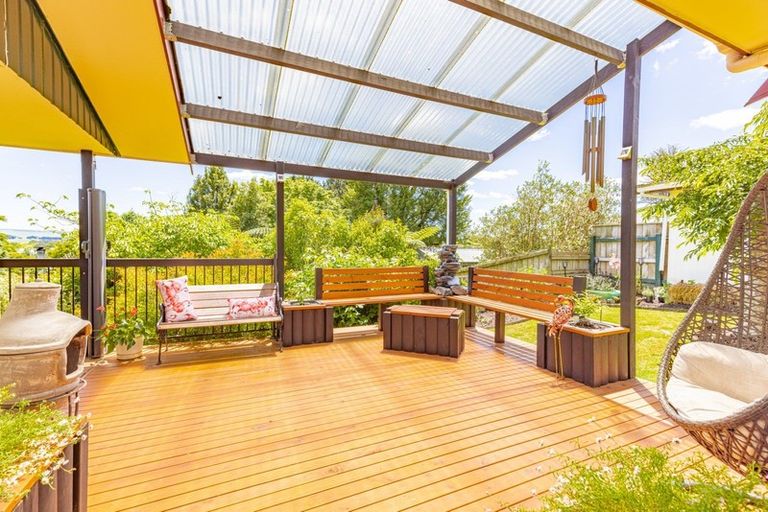 Photo of property in 10 Davidson Crescent, Pahiatua, 4910