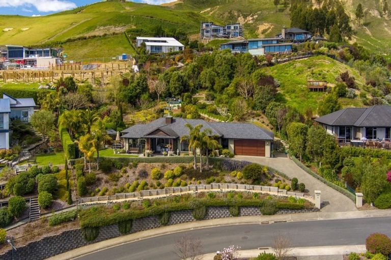 Photo of property in 5 Sunset Place, Atawhai, Nelson, 7010