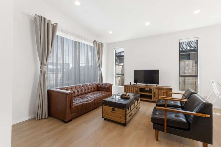 Photo of property in 17 Piripono Crescent, Pukekohe, 2120