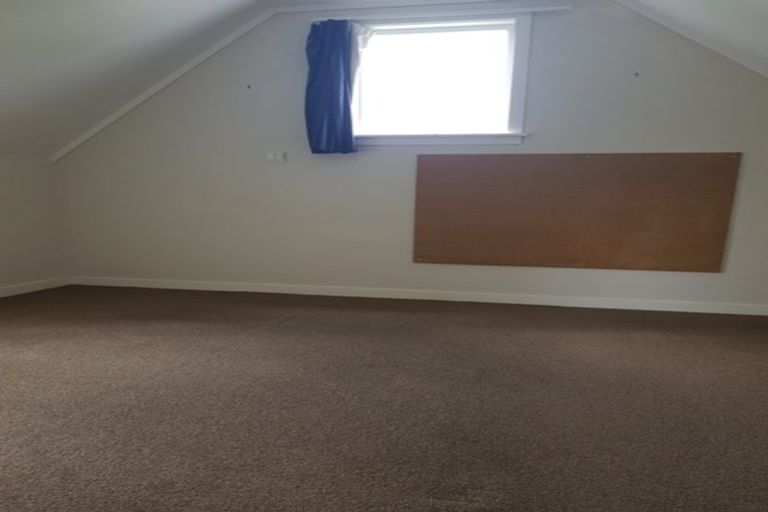 Photo of property in 13 Abbeygate Street, Birkdale, Auckland, 0626
