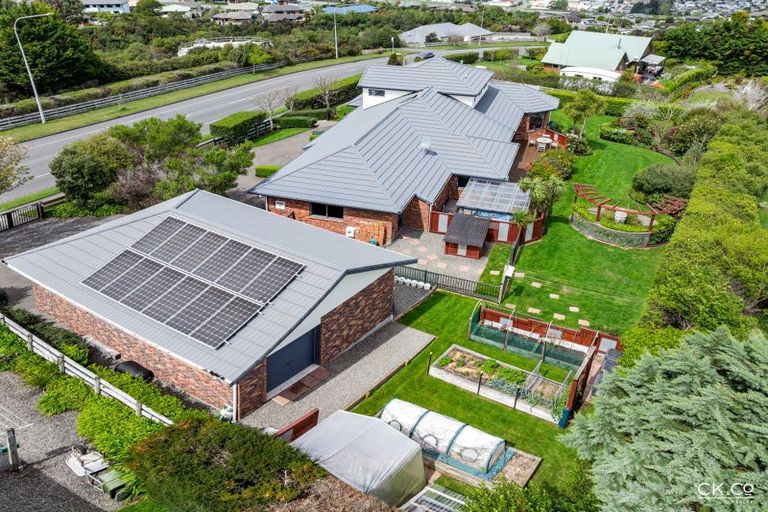 Photo of property in 63 Kirton Drive, Riverstone Terraces, Upper Hutt, 5018