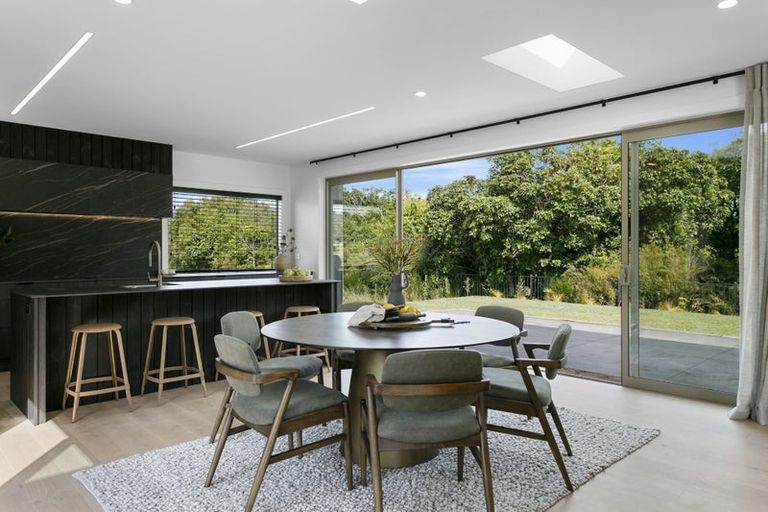 Photo of property in 32 The Fairways, Kinloch, Taupo, 3377
