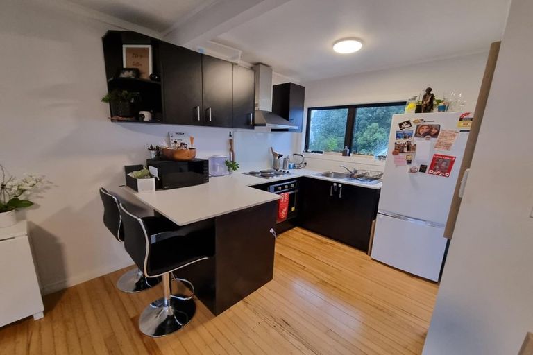 Photo of property in 3/125a Birkdale Road, Birkdale, Auckland, 0626