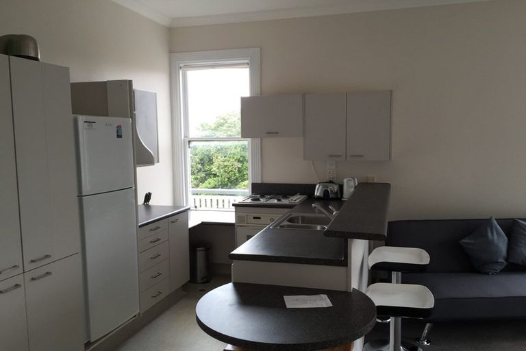 Photo of property in 10u1 Hobson Crescent, Thorndon, Wellington, 6011
