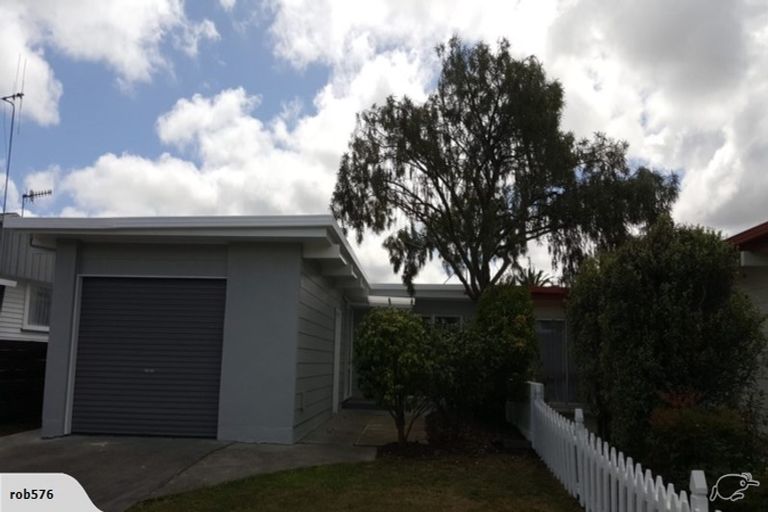 Photo of property in 72a Fairs Road, Milson, Palmerston North, 4414