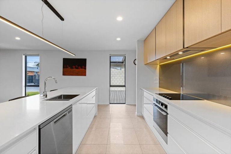 Photo of property in 141 West Belt, Rangiora, 7400