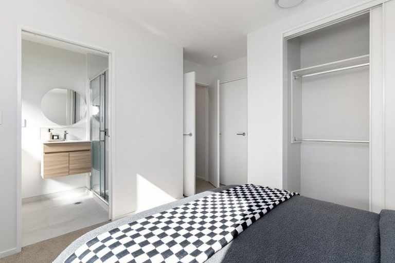 Photo of property in 6 Gilberthorpes Road, Islington, Christchurch, 8042