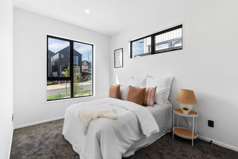 Photo of property in 42 Taukahiwi Road, Pukekohe, 2120