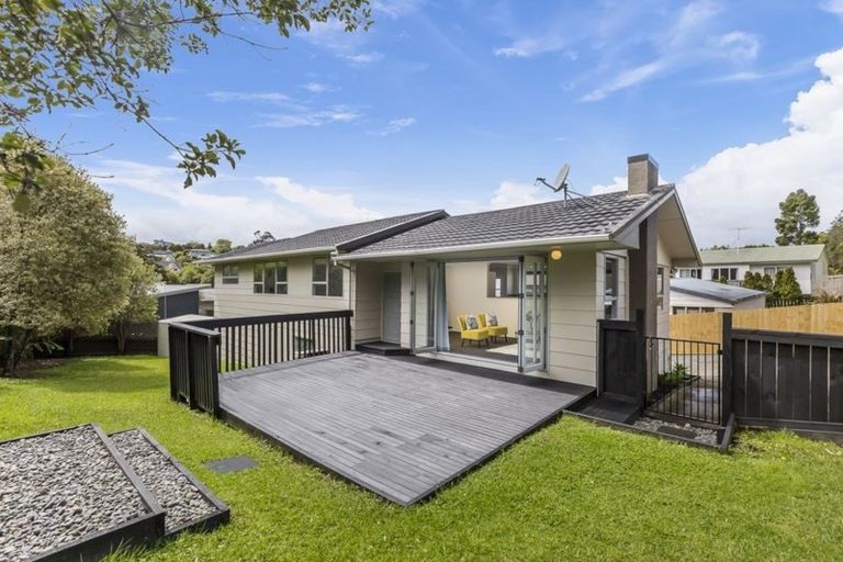 Photo of property in 57 Gledstane Road, Stanmore Bay, Whangaparaoa, 0932