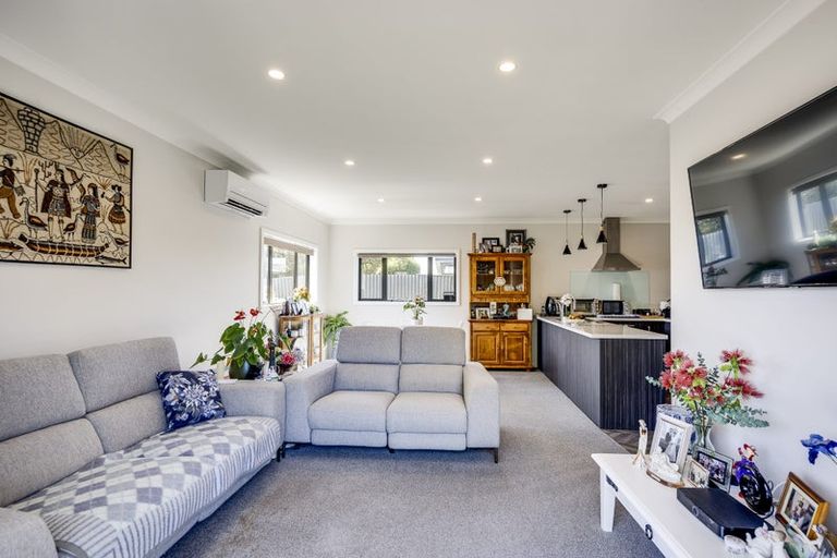 Photo of property in 2b Kauri Street, Taradale, Napier, 4112