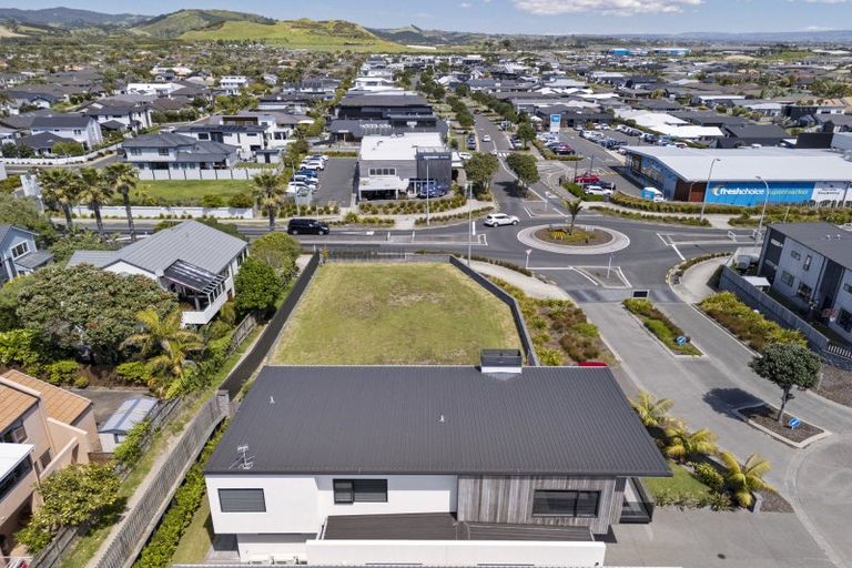 Photo of property in 4 Otira Close, Papamoa Beach, Papamoa, 3118