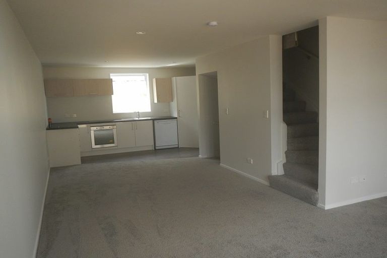 Photo of property in Pirie Street Townhouses, 32/35u Pirie Street, Mount Victoria, Wellington, 6011
